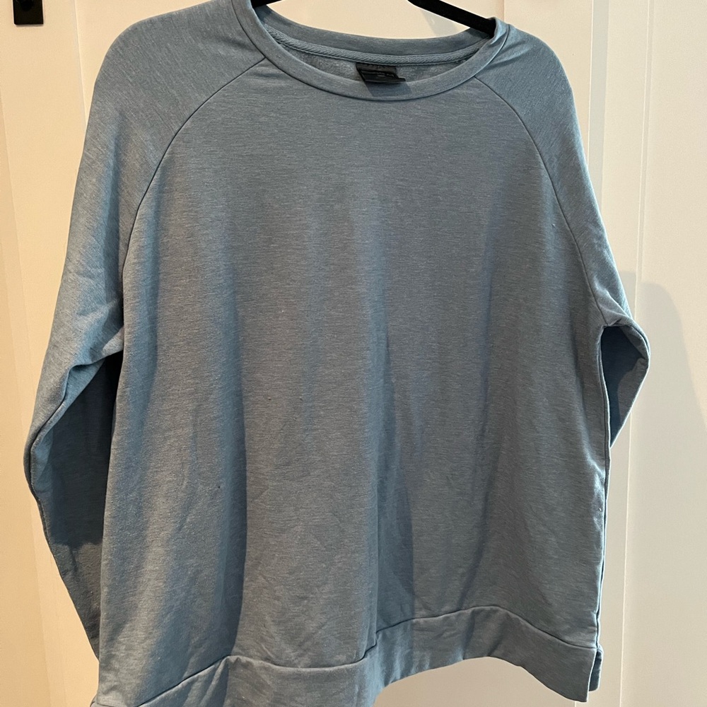 32 Degrees Light Blue Top